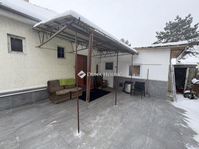 Eladó családi ház Budapest
