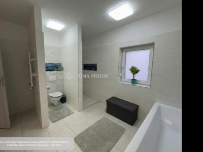 Eladó családi ház Budapest