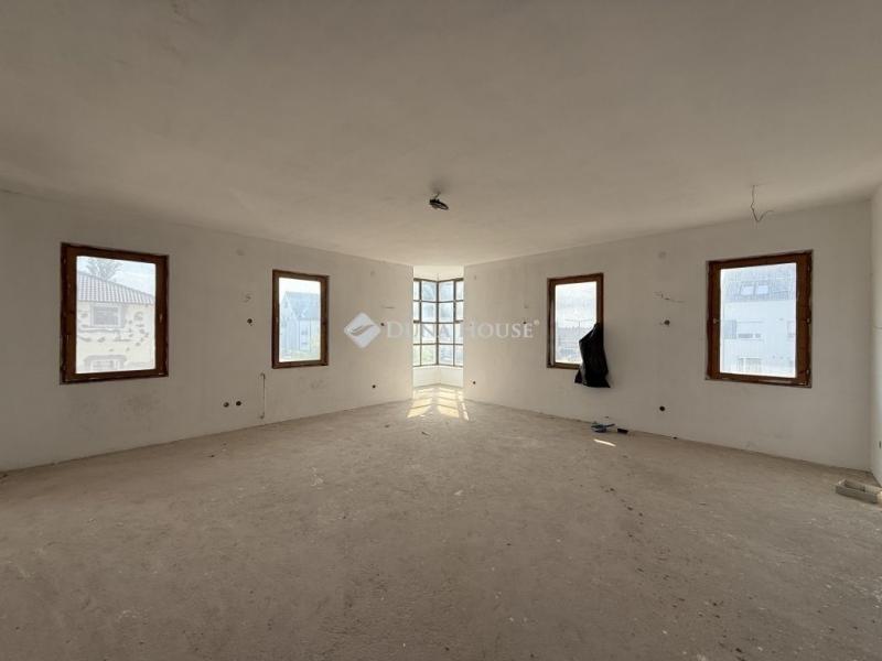 Eladó lakás Szigetszentmiklós