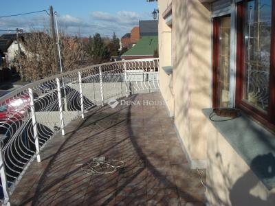 Eladó családi ház Budapest