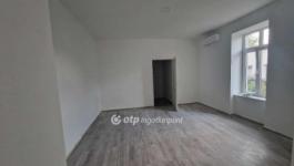 Eladó lakás Tápiószele
