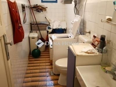 Eladó családi ház Budapest