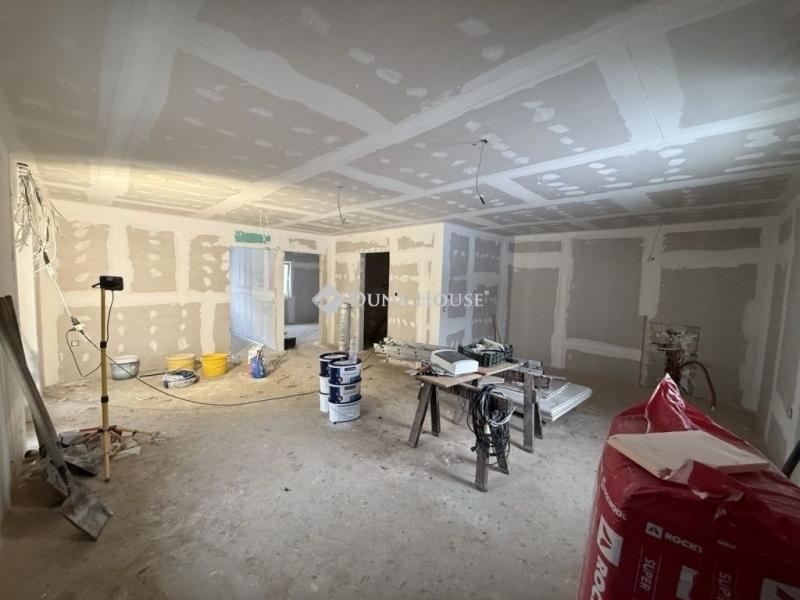 Eladó családi ház Kóka