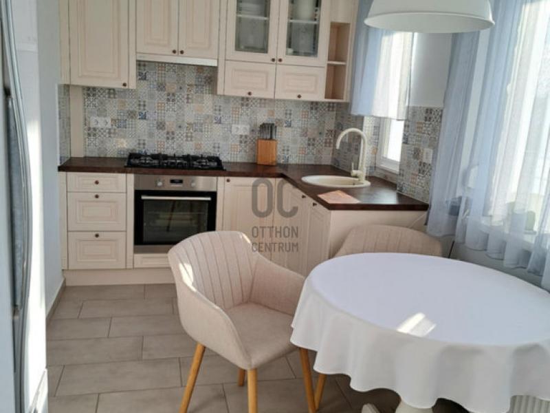 Eladó lakás Zalaegerszeg