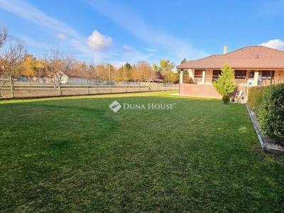 Eladó ikerház Szigetcsép