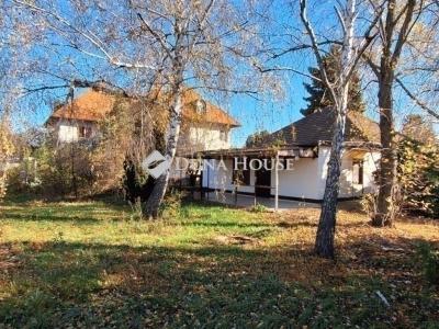 Eladó családi ház Budapest