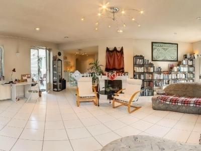 Eladó családi ház Budapest