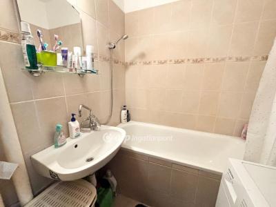 Eladó lakás Debrecen