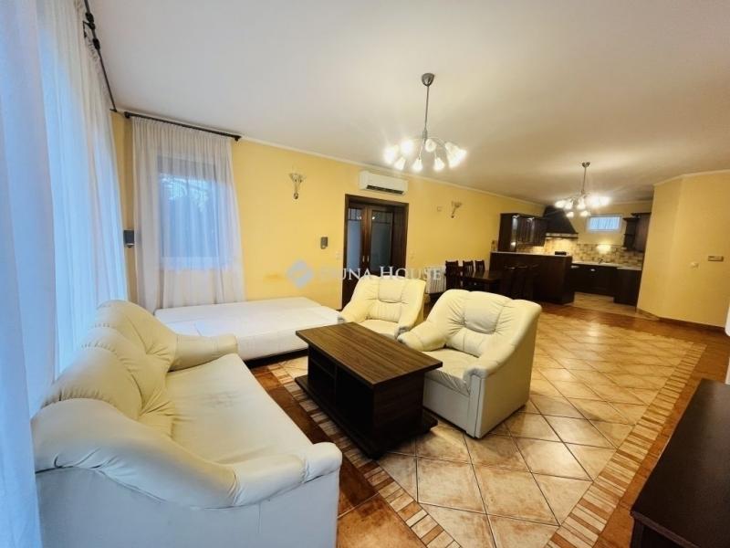 Eladó családi ház Mogyoród