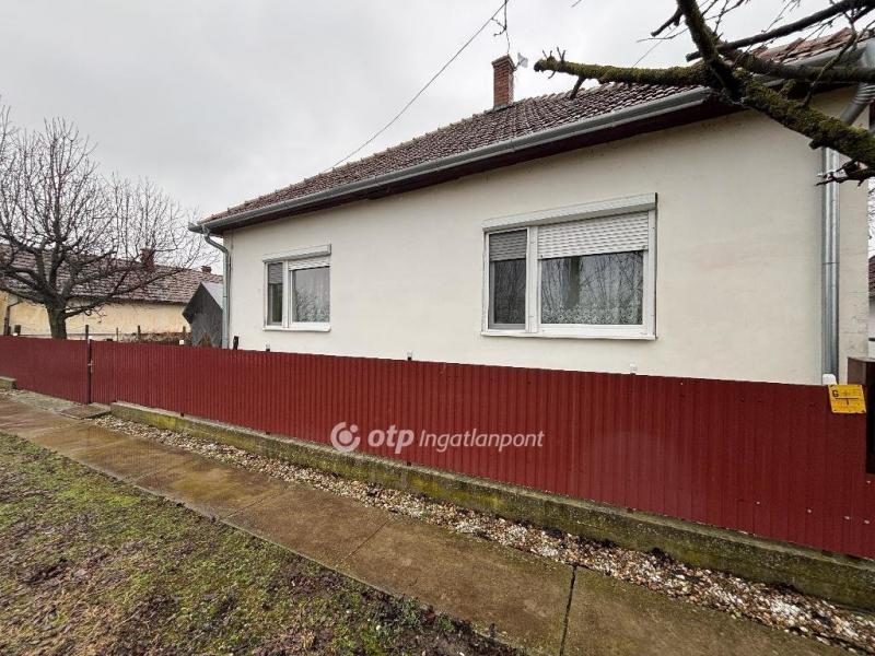 Eladó családi ház Sarkadkeresztúr