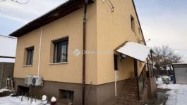 Eladó családi ház Gyál