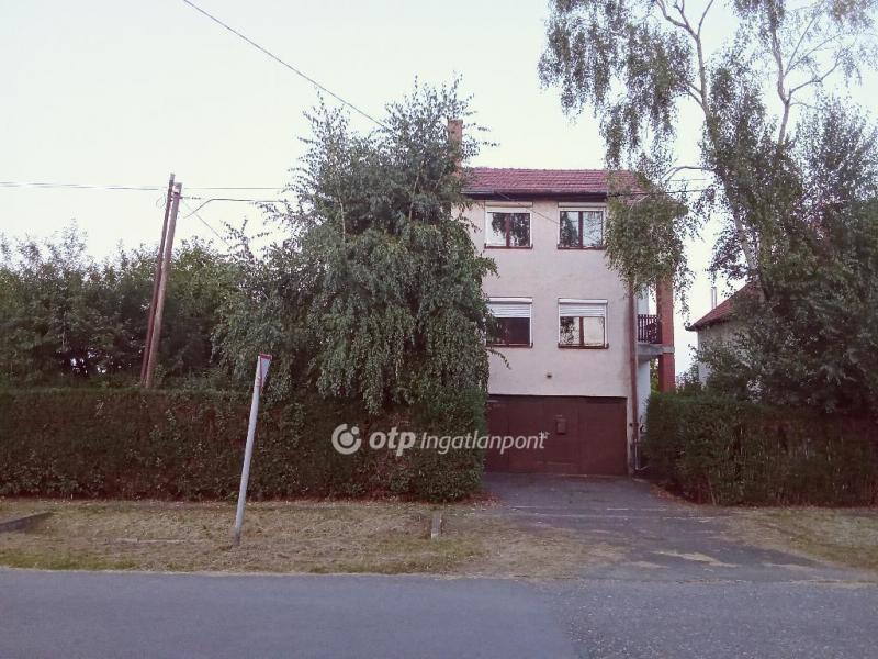 Eladó családi ház Fehérgyarmat