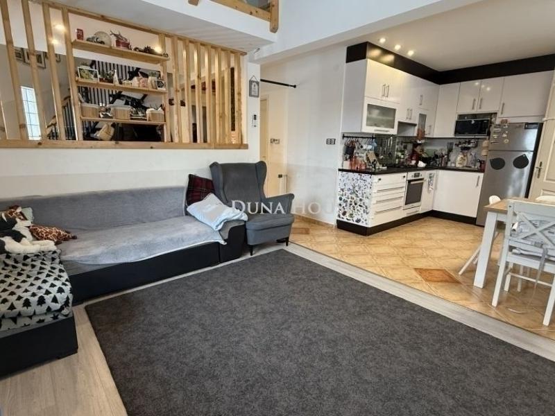 Eladó lakás Gyömrő