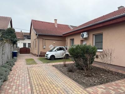 Eladó házrész Budapest