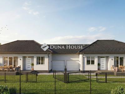 Eladó családi ház Monor