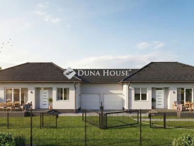 Eladó családi ház Monor