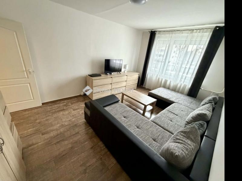 Eladó lakás Debrecen