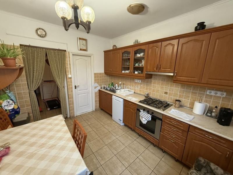 Eladó családi ház Debrecen