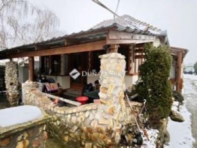 Eladó családi ház Csomád