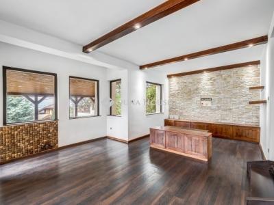 Eladó családi ház Budaörs