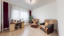 Eladó lakás Tiszaújváros