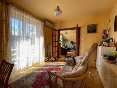 Eladó családi ház Budapest