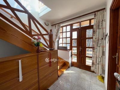 Eladó családi ház Budapest