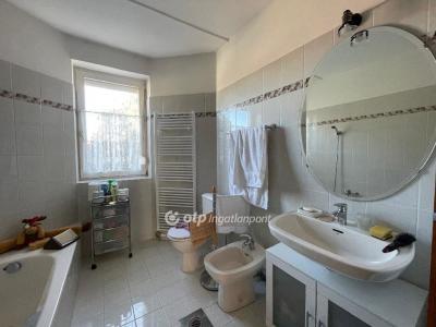 Eladó családi ház Budapest