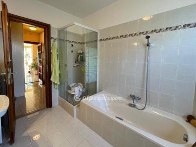 Eladó családi ház Budapest