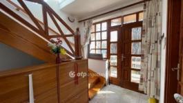 Eladó családi ház Budapest