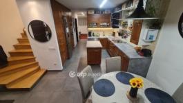 Eladó családi ház Szeged