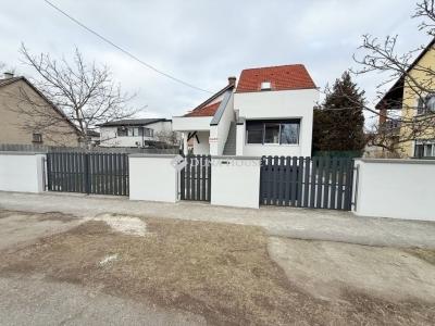 Eladó családi ház Budapest