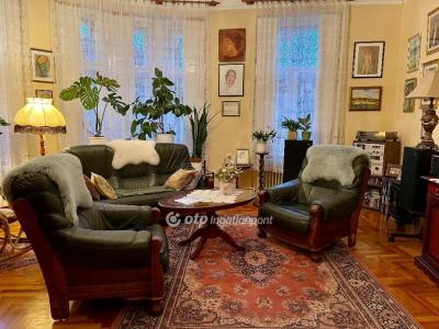 Eladó családi ház Veszprém