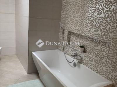 Eladó családi ház Budapest