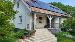 Eladó családi ház Úrhida