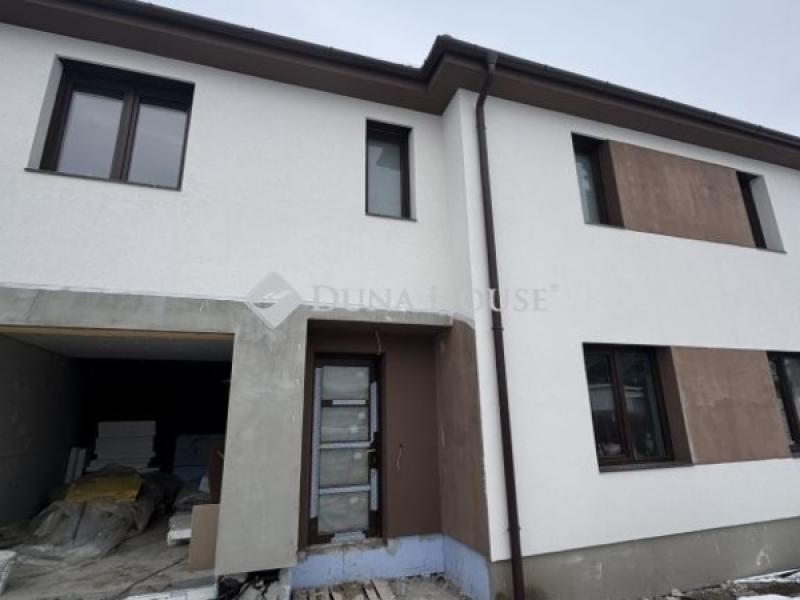 Eladó ikerház Vecsés