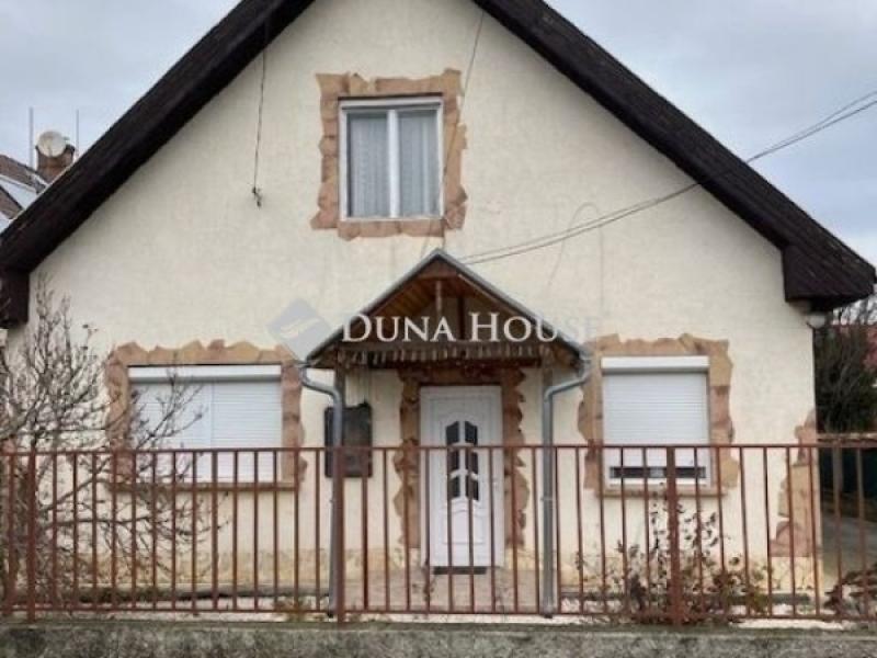 Eladó családi ház Budapest
