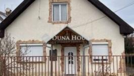 Eladó családi ház Budapest