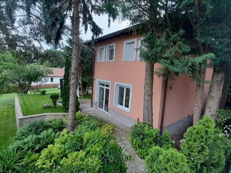 Eladó ház Budapest