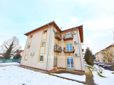 Eladó lakás Albertirsa