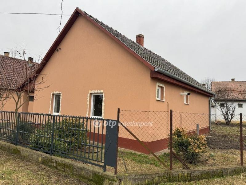 Eladó családi ház Tiszafüred