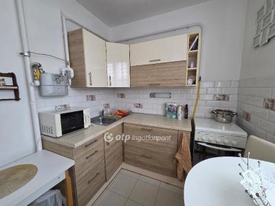 Eladó lakás Szeged