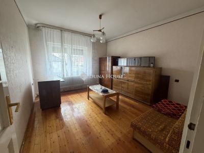 Eladó családi ház Csorna