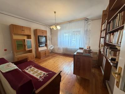 Eladó családi ház Csorna