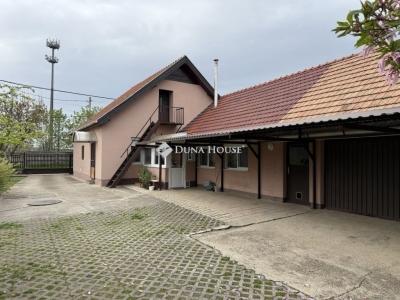 Eladó családi ház Maglód