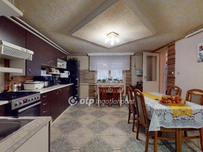 Eladó családi ház Kisvárda