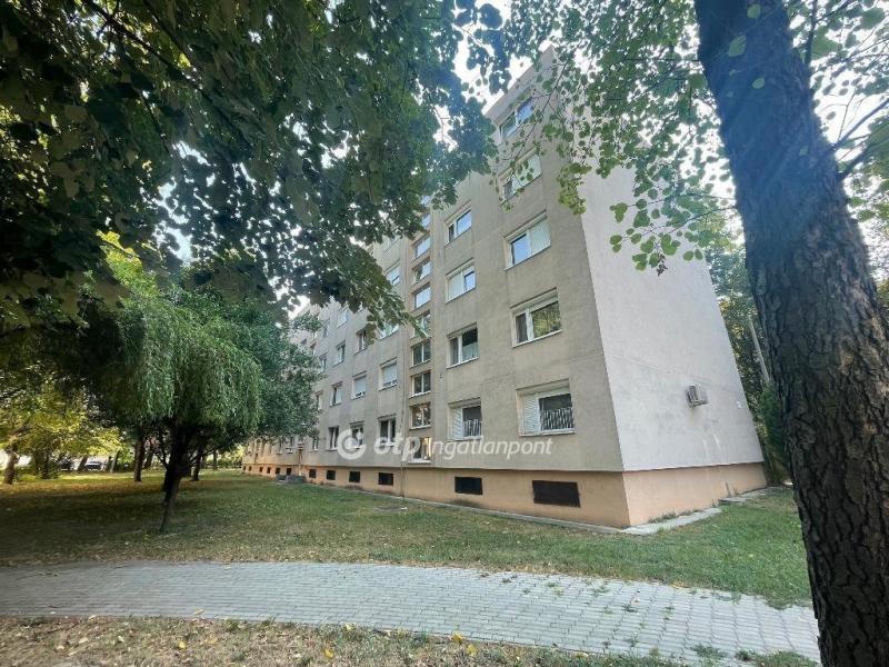 Eladó lakás Székesfehérvár