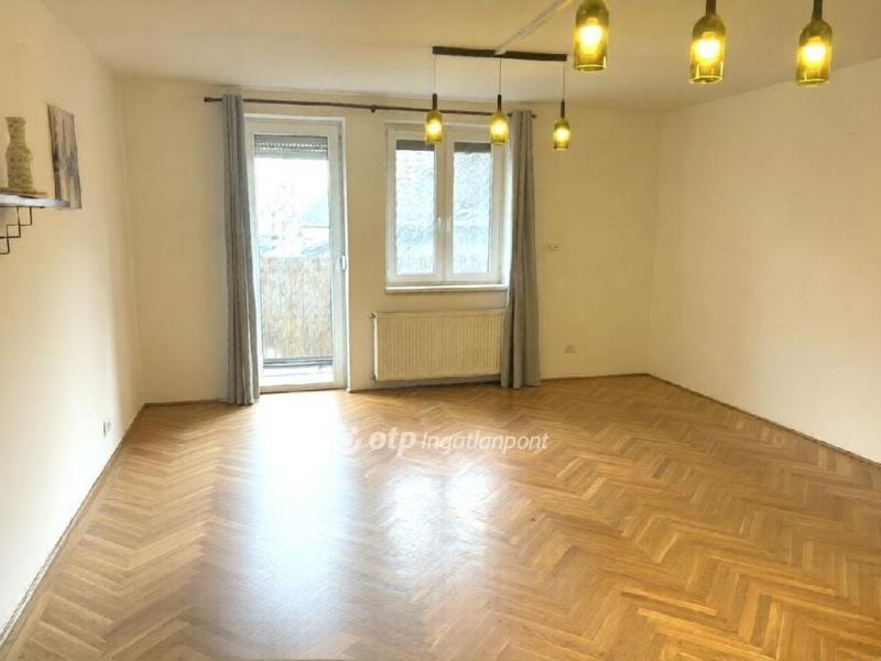 Eladó lakás Budapest