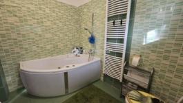 Eladó családi ház Cserkút