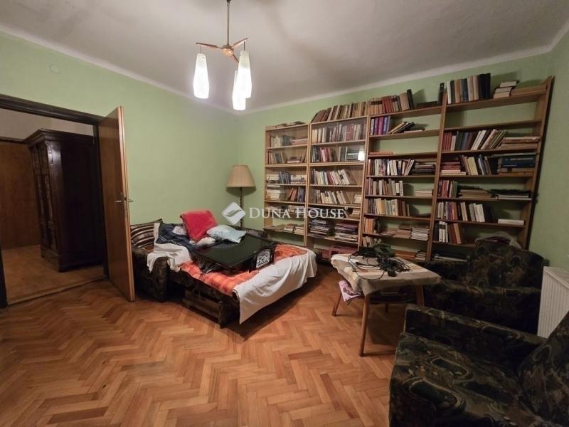 Eladó családi ház Pécs